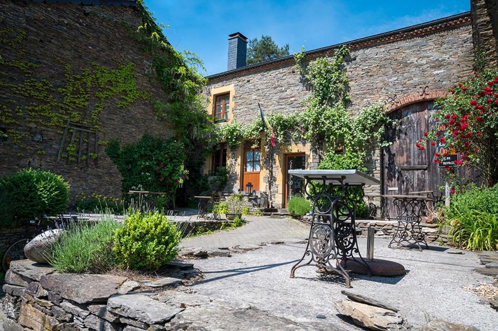 Apparthôtel Au Pied de Vigne Vresse-sur-Semois Exterior foto